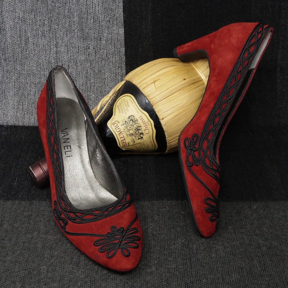 Italian Suede Pumps